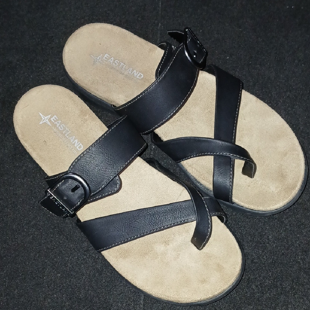 Eastland Sienna Women's Sandals..10